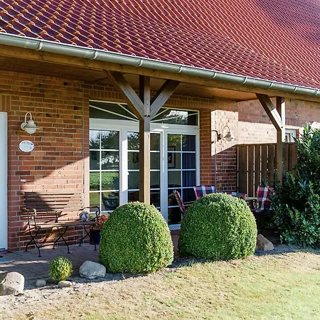 Prázdninový dům Spacious Holiday Near River In Beckedorf